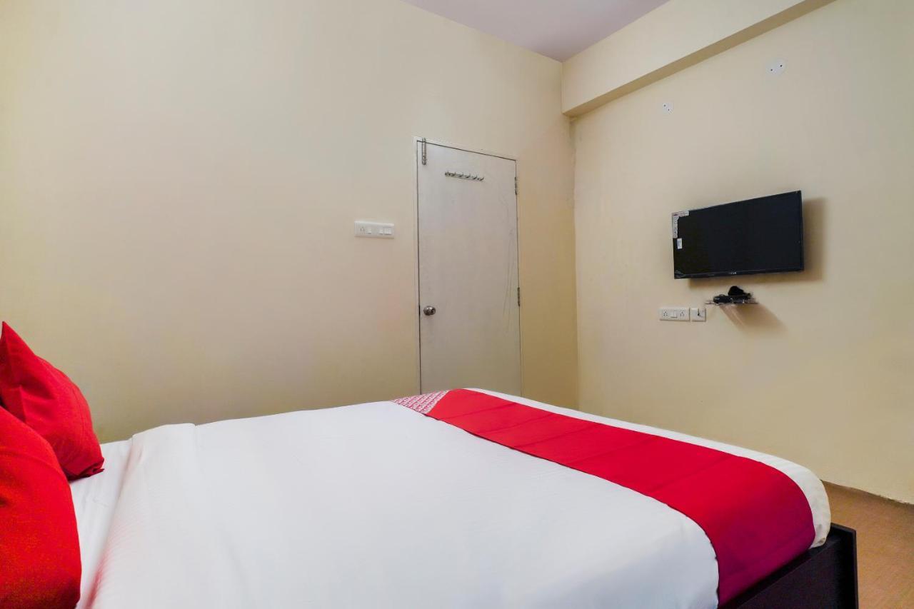 Hotel O Alpine Glow Zenith Haiderabad Buitenkant foto