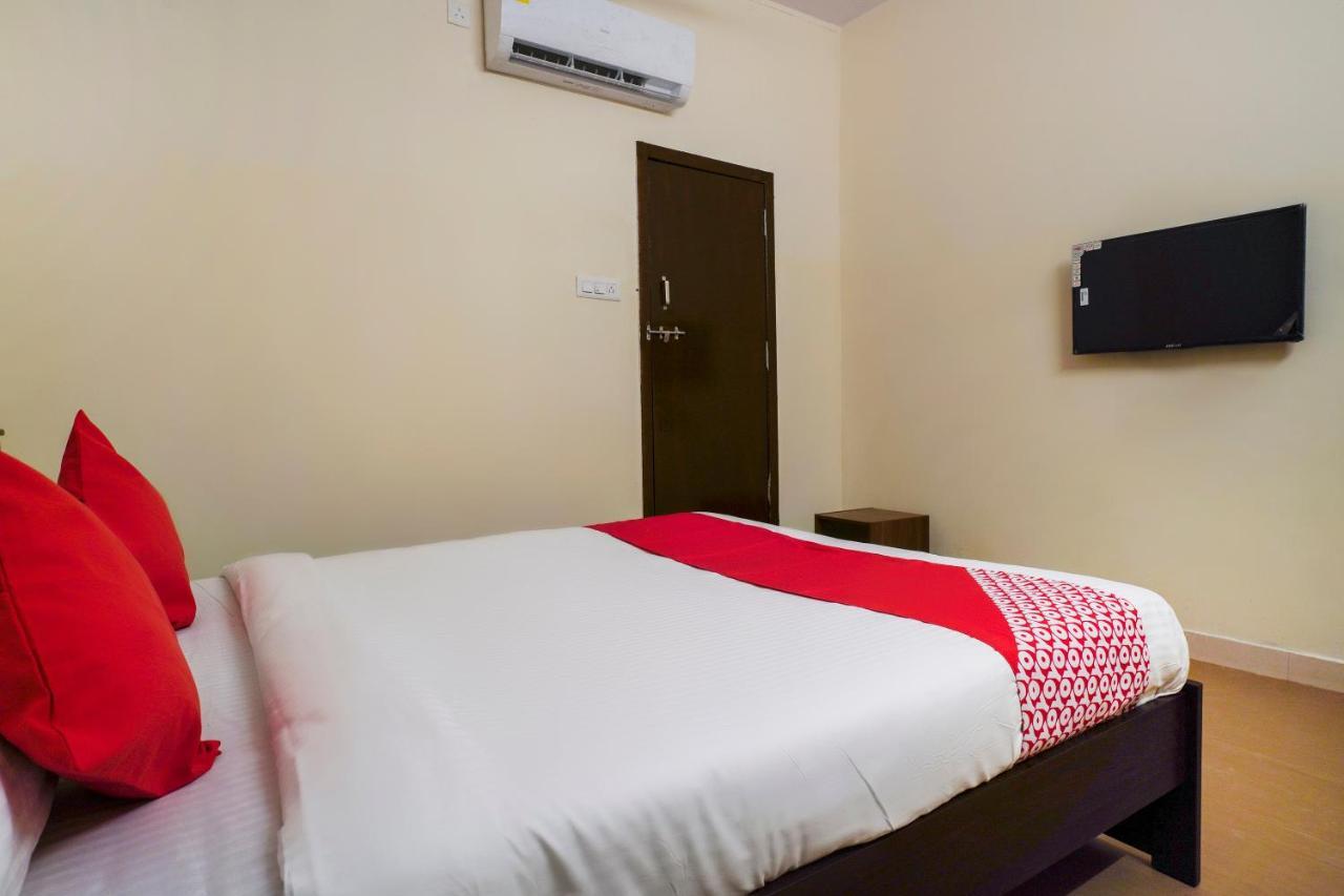 Hotel O Alpine Glow Zenith Haiderabad Buitenkant foto